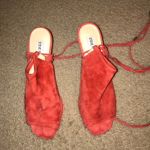 Steve Madden Shoes - Red Suede Steve Madden Lace Up Sandals✨❤️